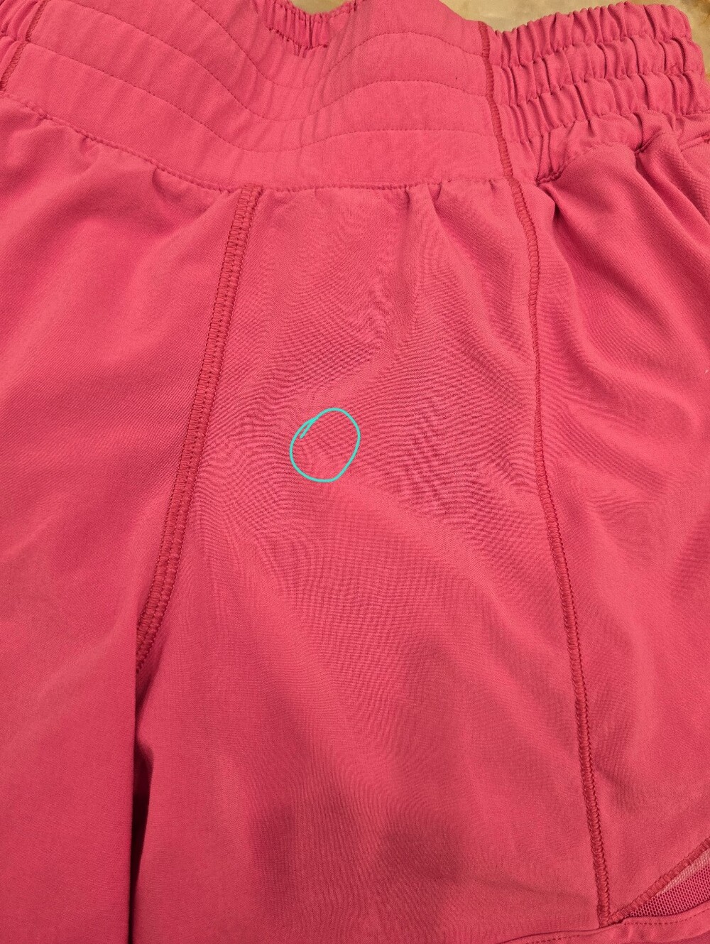 Lululemon Hotty Hot High-Rise Short Sonic Pink Size 2 - Picture 10 of 10